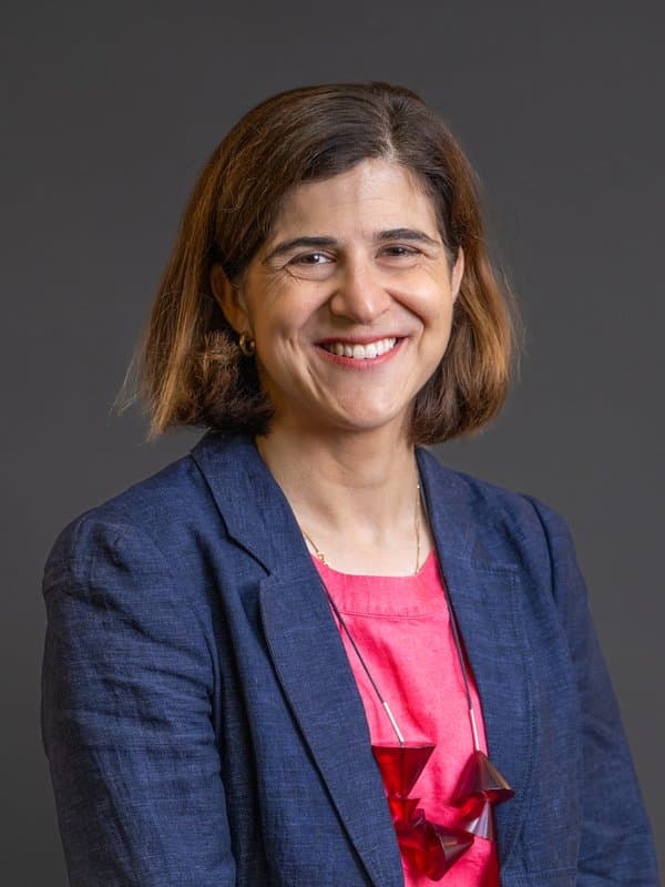 Official portrait of Sarah Sackman MP